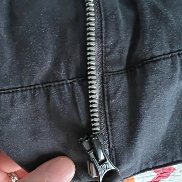 Lululemon Black Jacket - Picture 4 of 4